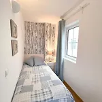 Old Village, 2 Bedrooms, 5 Ppl, Beach, Golf, Padel Apartman