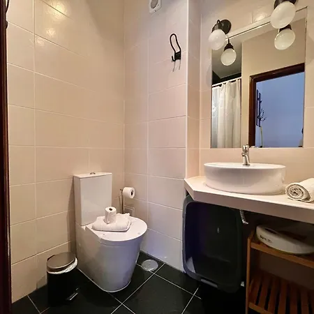 Old Village, 2 Bedrooms, 5 Ppl, Beach, Golf, Padel فيلامورا