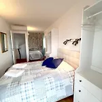 Old Village, 2 Bedrooms, 5 Ppl, Beach, Golf, Padel Daire *