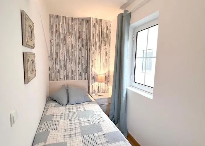 Old Village, 2 Bedrooms, 5 Ppl, Beach, Golf, Padel Lejlighed